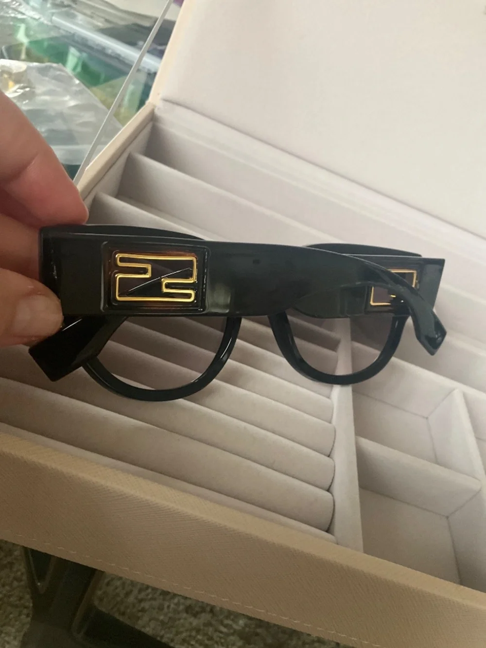 Fendi FE40147F Sunglasses